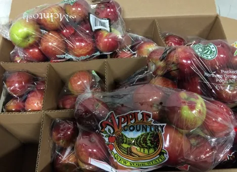 McIntosh apples in 3 lb bags, US Extra Fancy